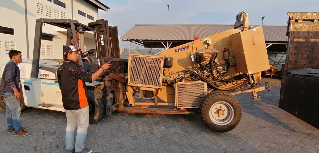 Ekspedisi Pengiriman Barang Jombang ke Balikpapan