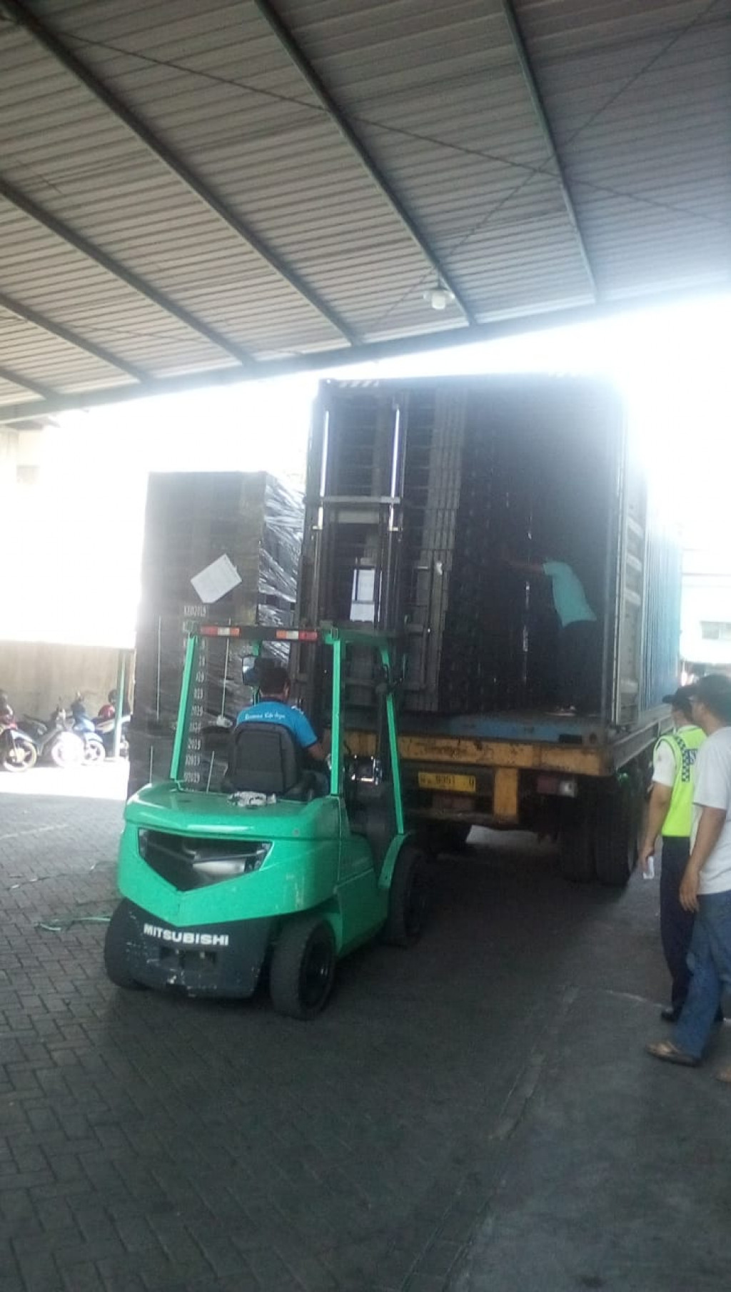EKSPEDISI MURAH NGANJUK KE BANJARMASIN