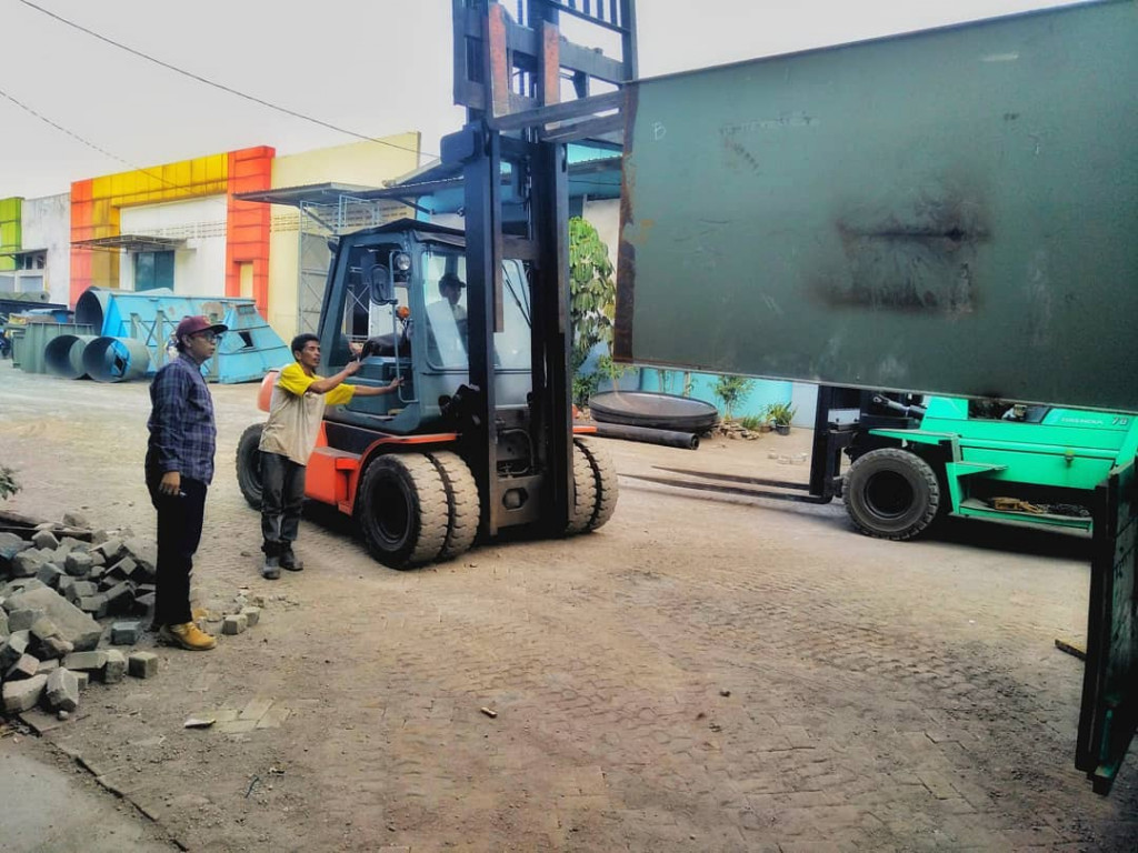 Ekspedisi pengiriman barang Pasuruan ke Banjarmasin