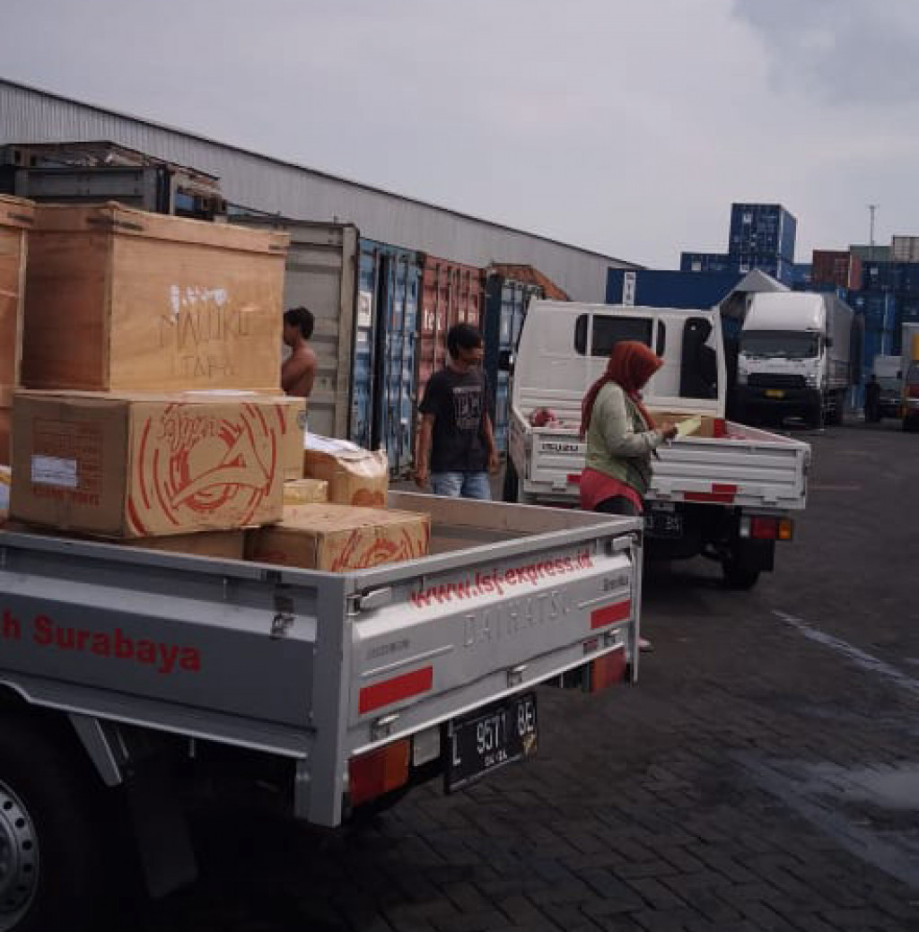 Jasa Ekspedisi Jember ke Pontianak | Murah Cepat dan Aman