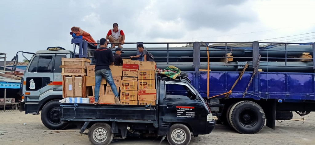JASA PENGIRIMAN BARANG BLITAR PONTIANAK