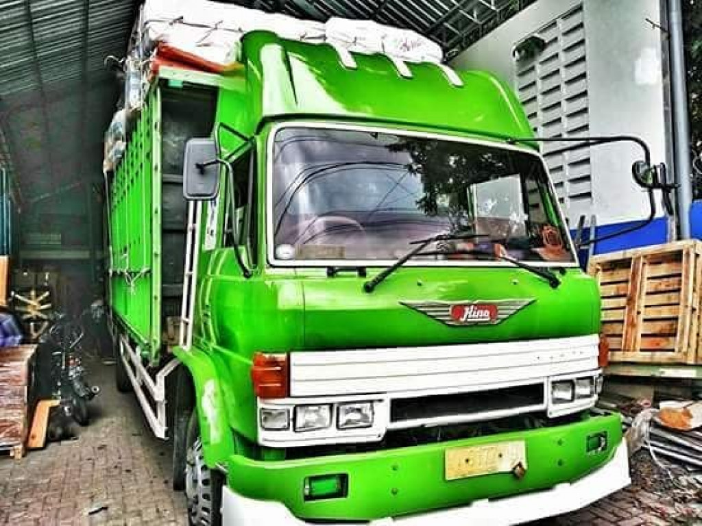 JASA PENGIRIMAN BARANG PONOROGO MAKASSAR
