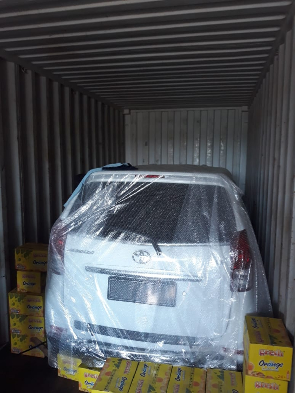 Jasa Pengiriman Mobil Kediri ke Makassar