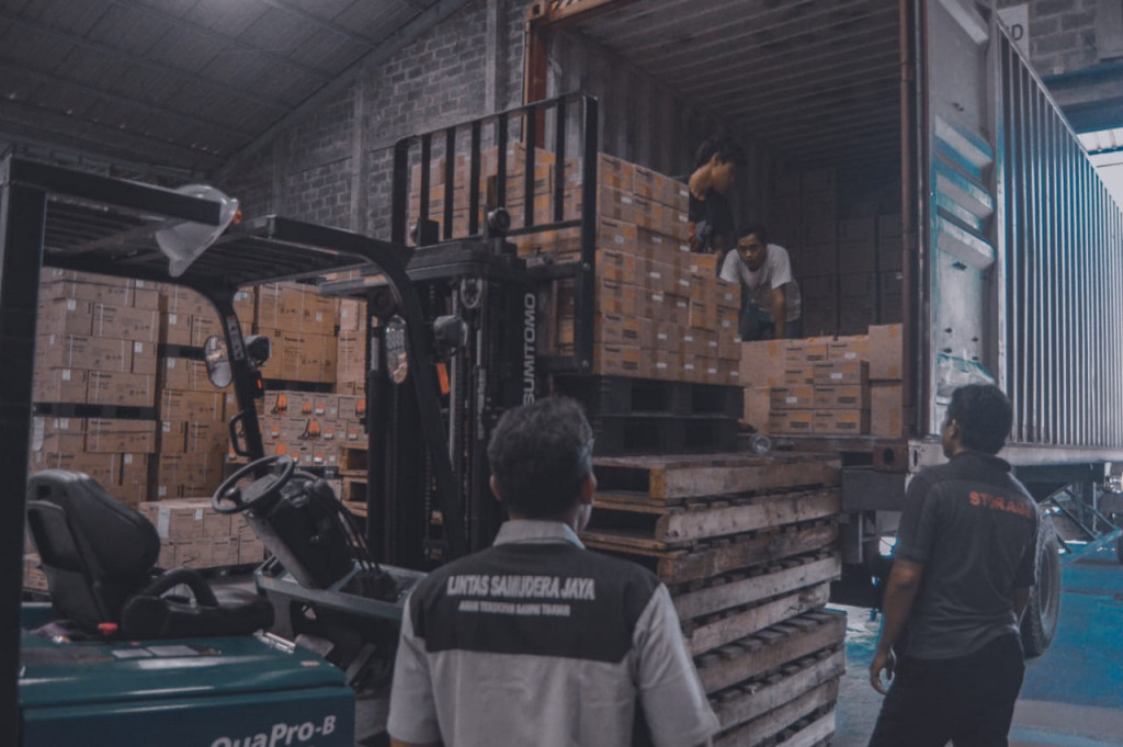 Jasa Ekspedisi Pengiriman Barang via Kontainer Palu ke Jakarta
