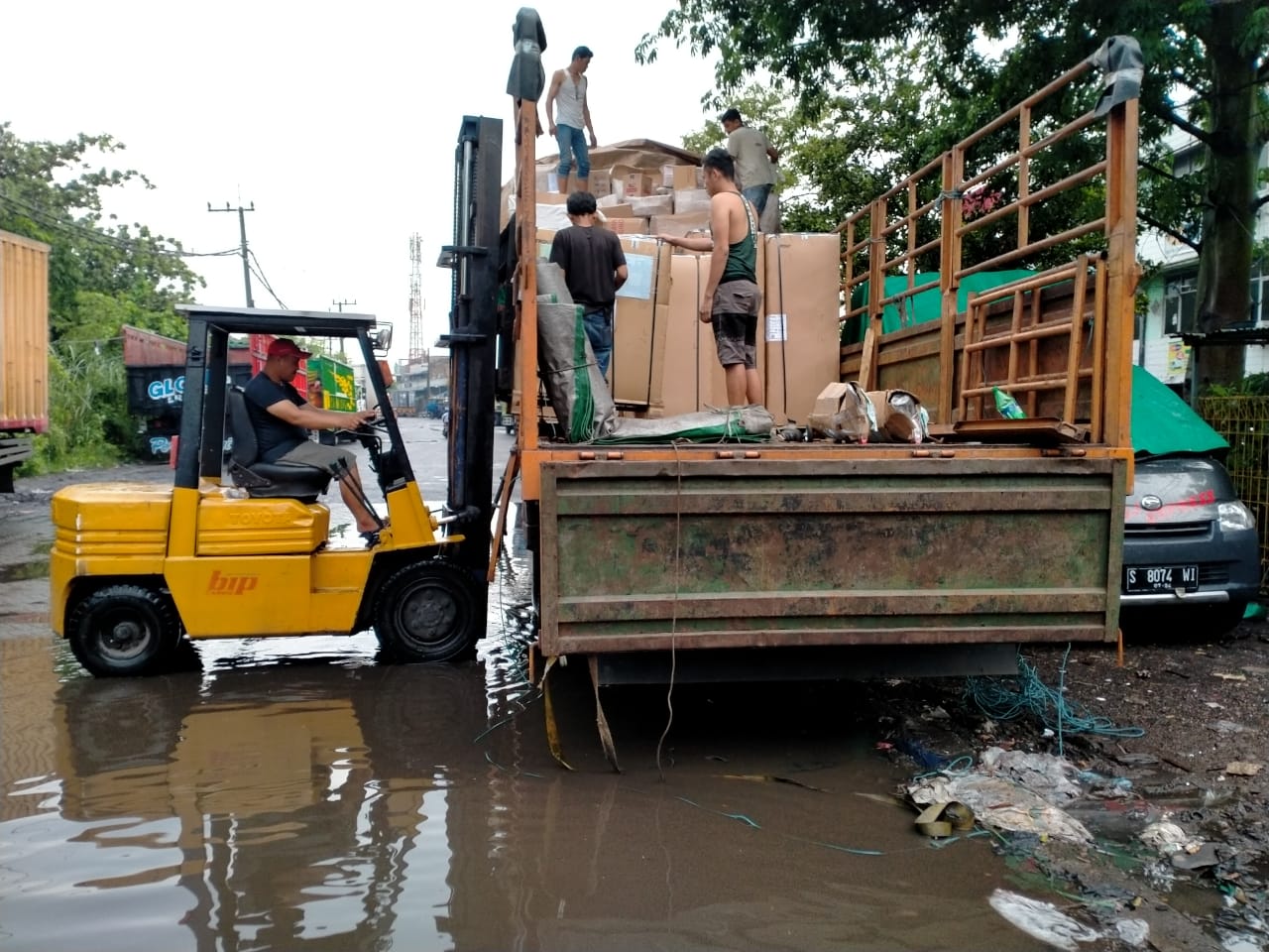Ekspedisi Pengiriman Barang Makassar ke Balikpapan