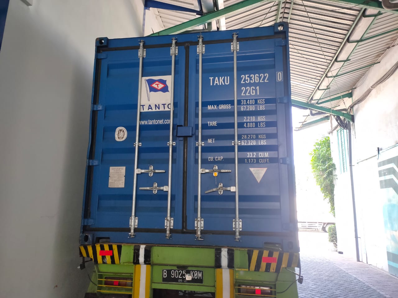 Ekspedisi Via Container Jakarta ke Sambas