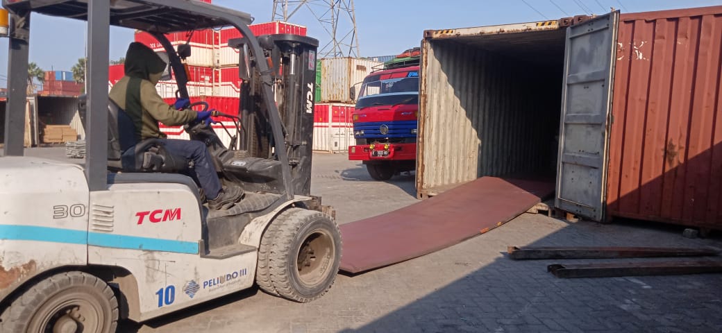 Ekspedisi Jember Berau