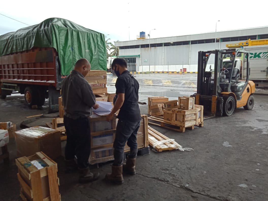 Ekspedisi Jombang Batu Licin