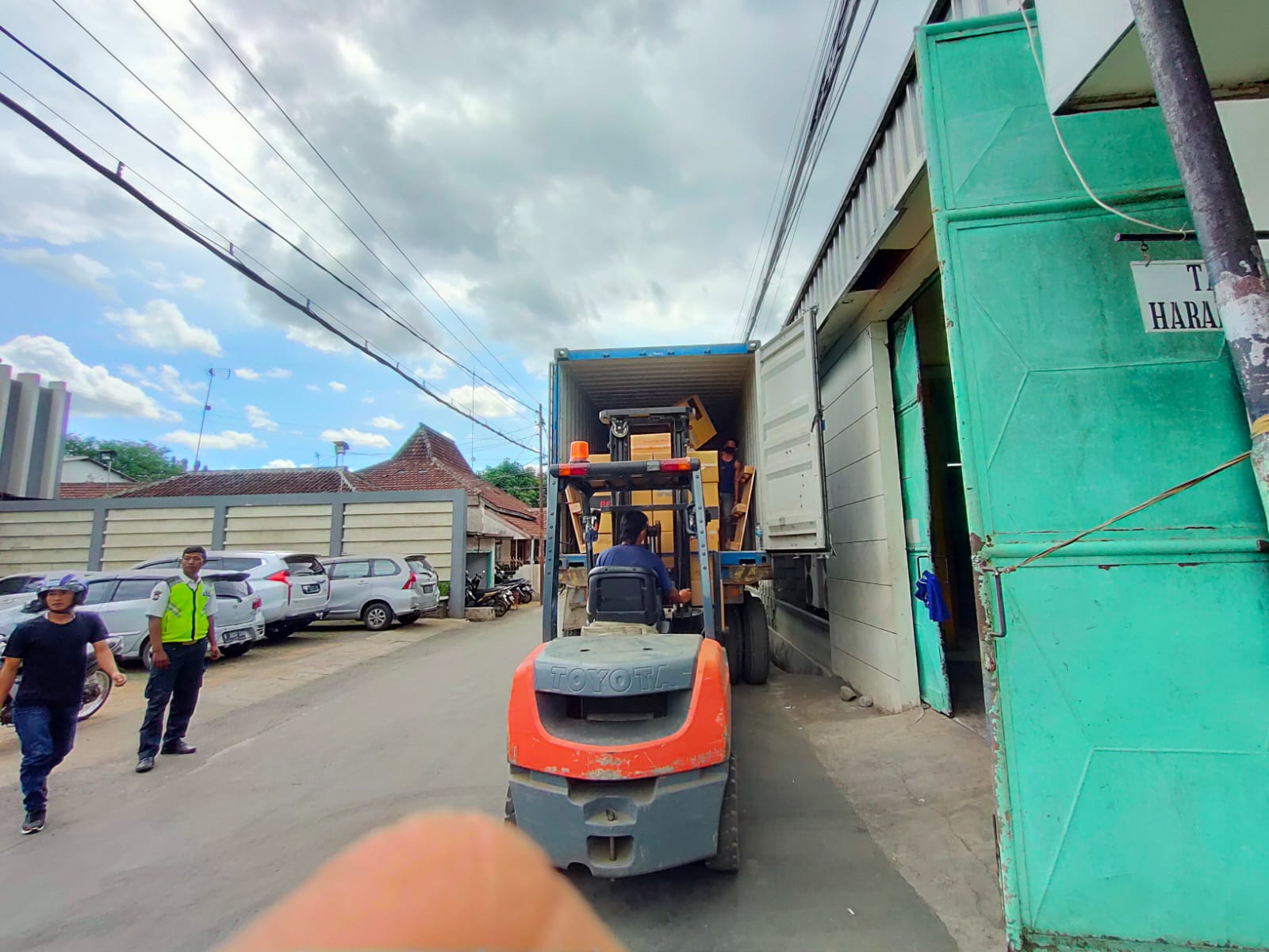 Jasa Ekspedisi Container Jakarta ke Jambi