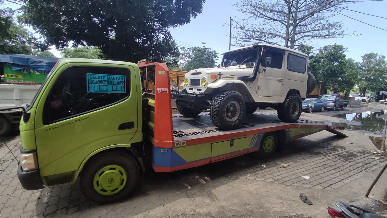 JASA PENGIRIMAN MOBIL MALANG KE BALIKPAPAN