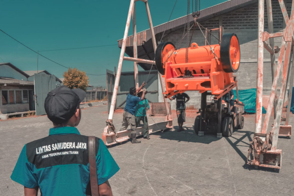 Loading Mesin Tujuan Kalimantan 